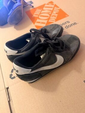 Nike Black and Gray Retro Suede Sneakers